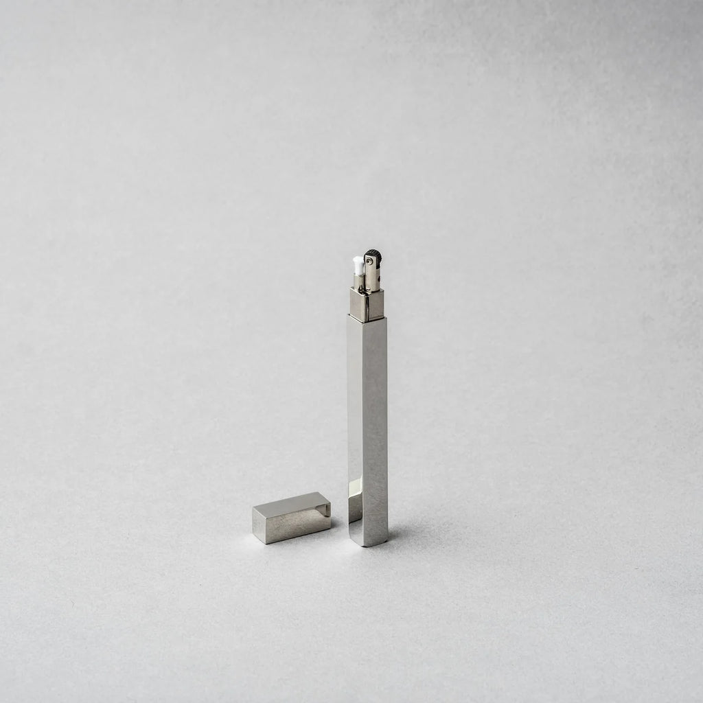 TSUBOTA PEARL lighter Queue Petrol Lighter