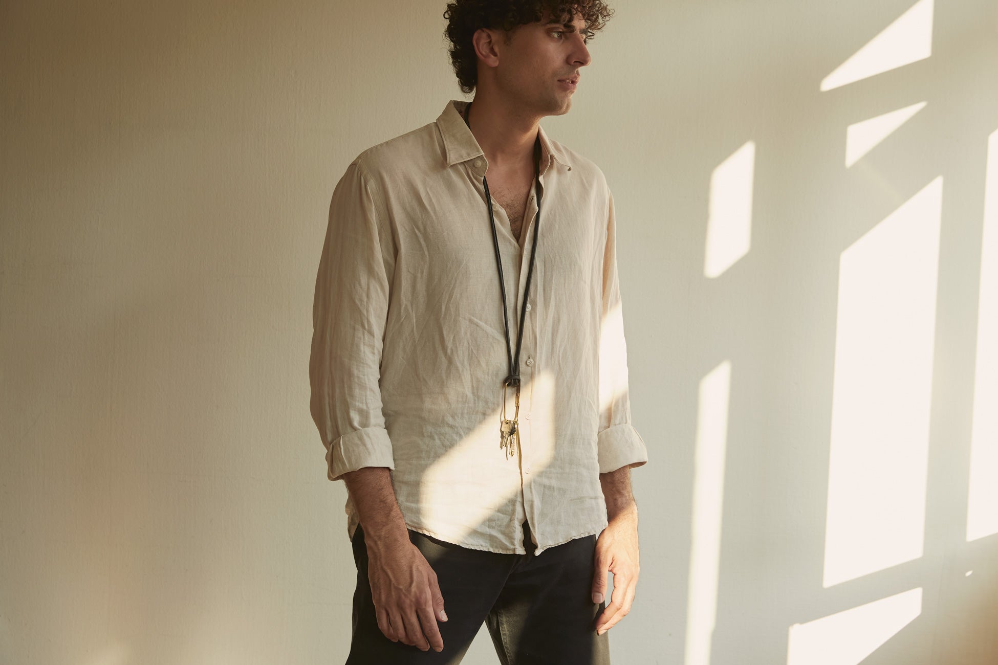 MARAI Lanyard - Natural/Black Leather